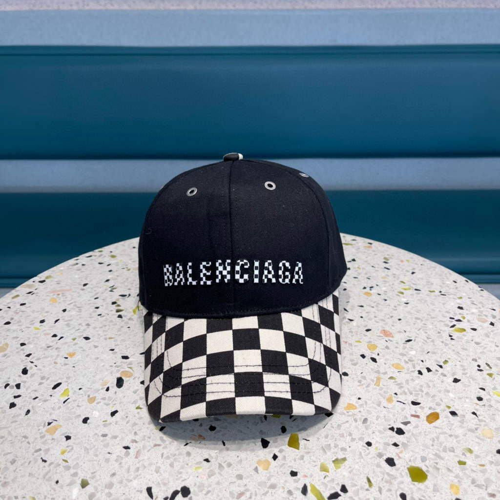 Balenciaga 529192310 Cap black white Classic Baseball Cap with Balenciaga embroidered logo B990071 - Default Title - View 1