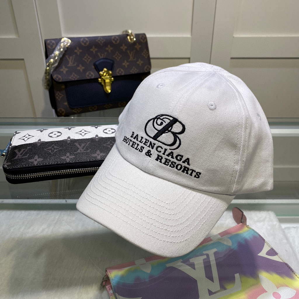 Balenciaga 529192310 Cap black white Classic Baseball Cap with Balenciaga embroidered logo B990084 - Default Title - View 1