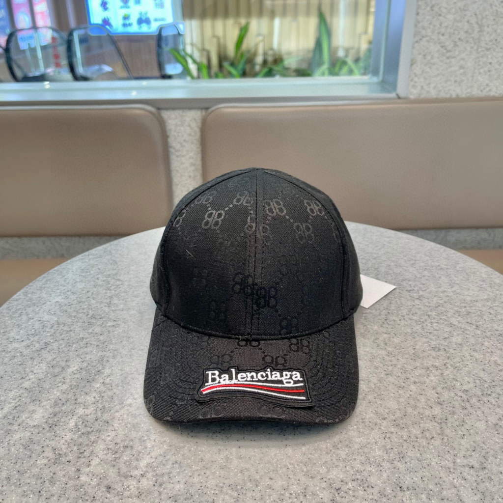 Balenciaga 529192310 Cap black white Classic Baseball Cap with Balenciaga embroidered logo B990109 - Default Title - View 1