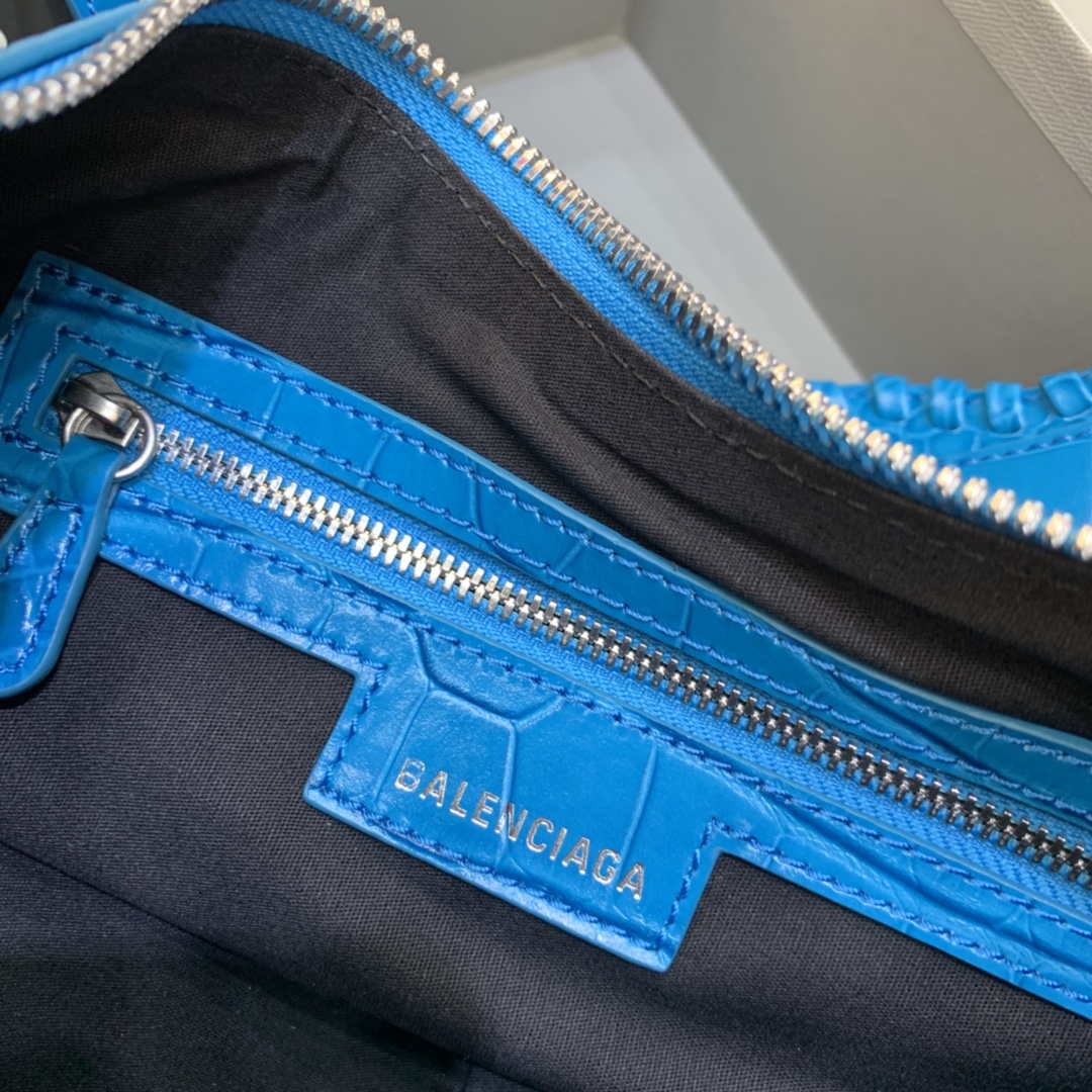 Balenciaga 67130723 Women's Le Cagole Small Shoulder Bag Crocodile Embossed In Blue