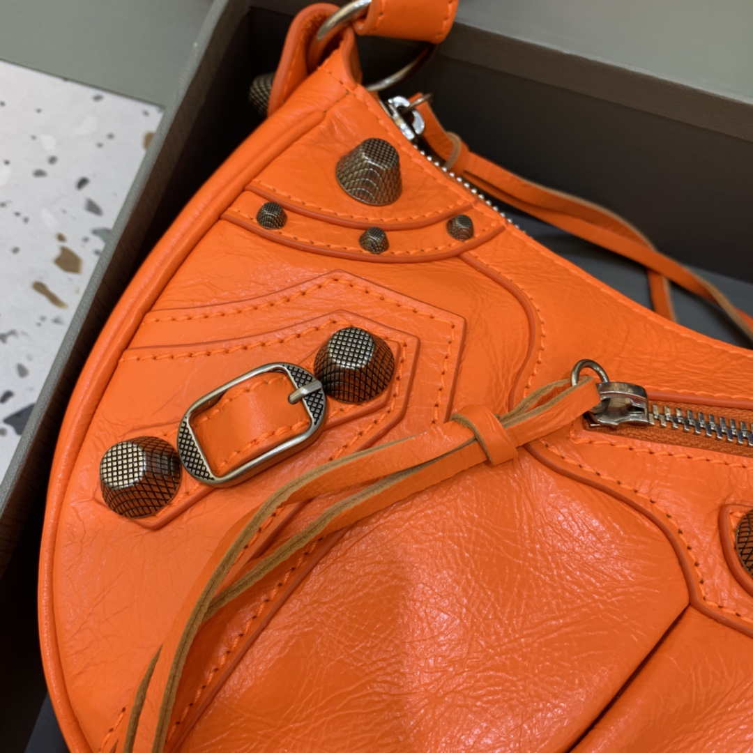 Balenciaga 67130723 Women's Le Cagole Small Shoulder Bag Arena lambskin In Orange