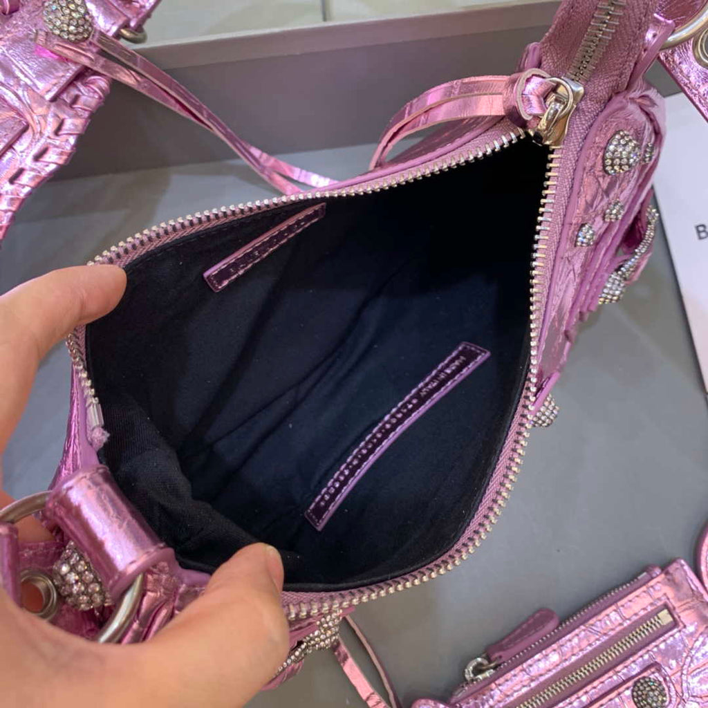 Balenciaga 700940210 Women's Neo Cagole XS Handbag in Crocodile Embossed Sky Pink