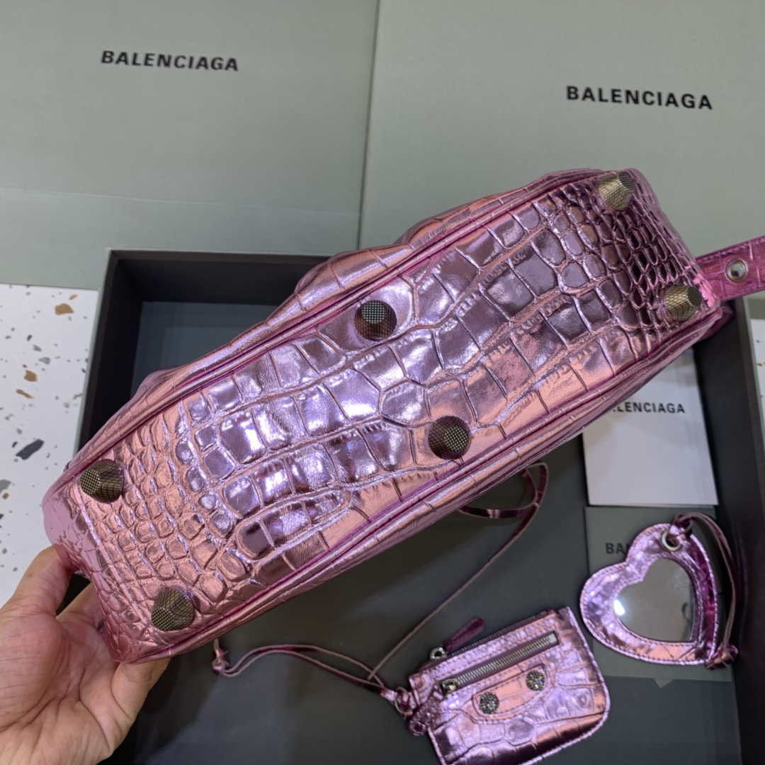 Balenciaga 67130723 Women's Le Cagole Small Shoulder Bag Crocodile Embossed In Sky Pink