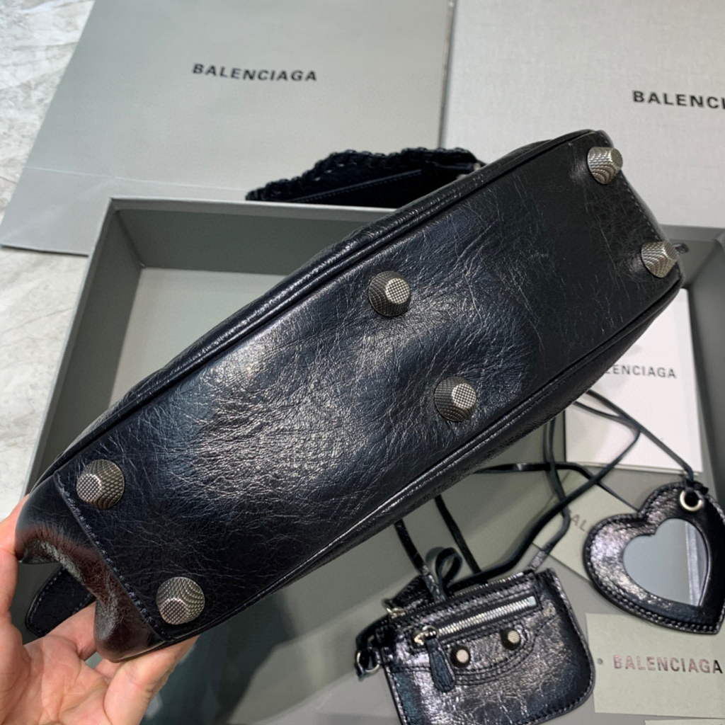 Balenciaga 67130723 Women's Le Cagole Small Shoulder Bag Arena lambskin In Black