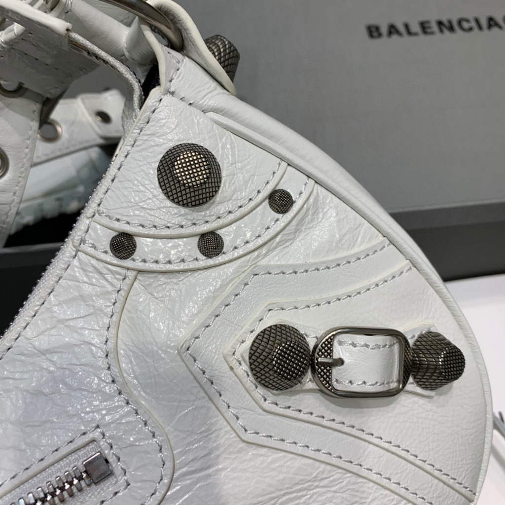 Balenciaga 67130723 Women's Le Cagole Small Shoulder Bag Arena lambskin In White