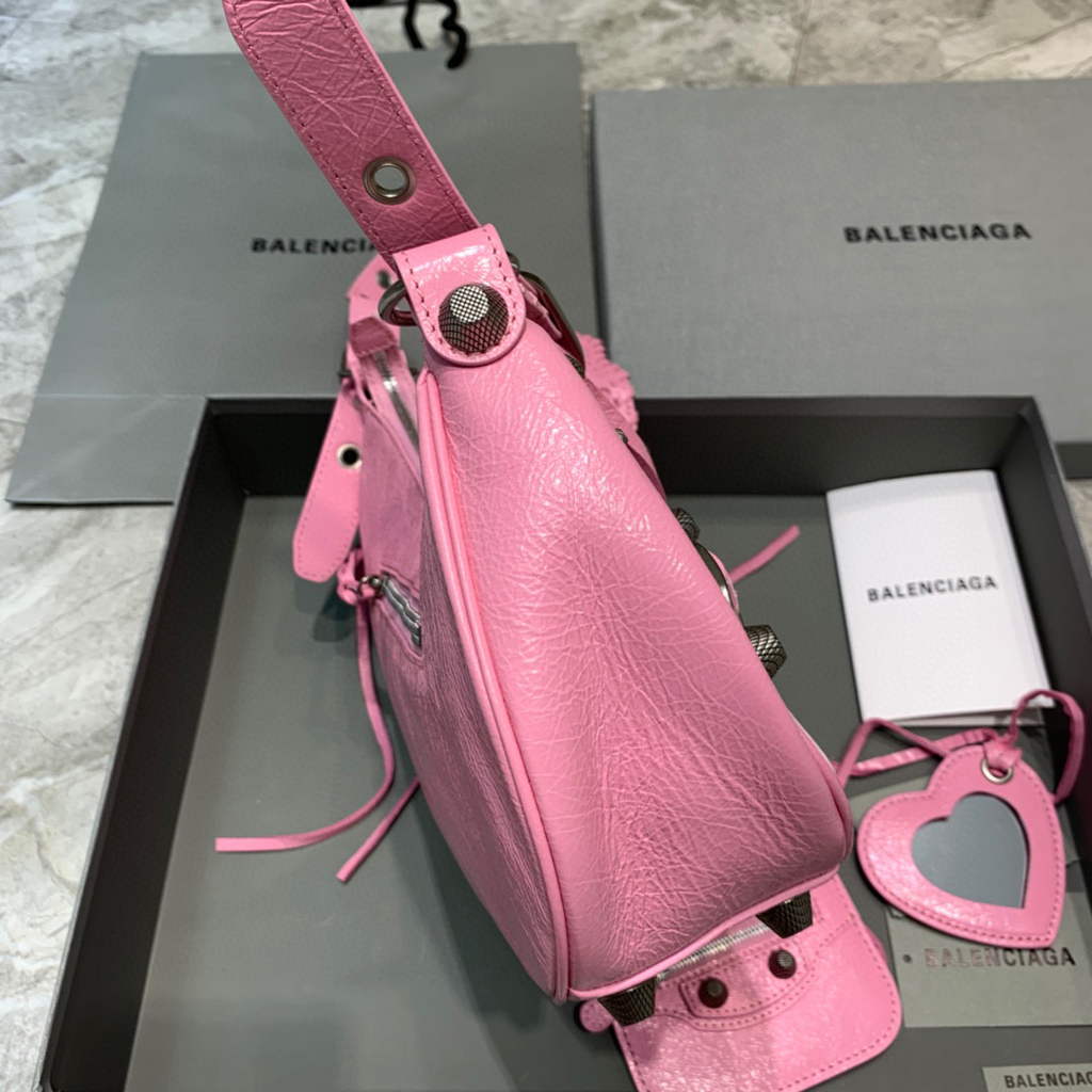 Balenciaga 67130723 Women's Le Cagole Small Shoulder Bag Arena lambskin In Pink