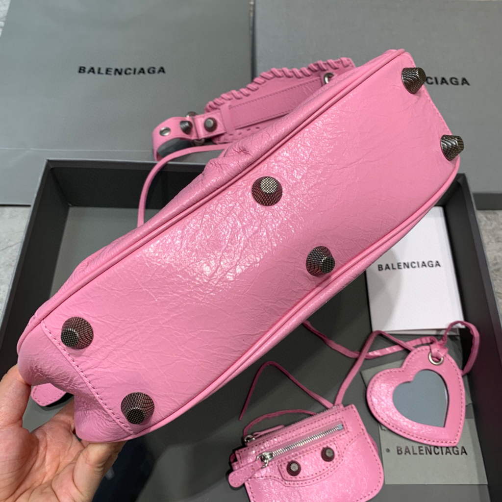Balenciaga 67130723 Women's Le Cagole Small Shoulder Bag Arena lambskin In Pink
