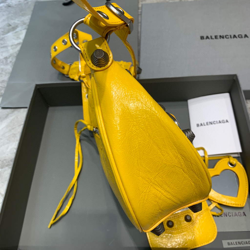 Balenciaga 67130723 Women's Le Cagole Small Shoulder Bag Arena lambskin In Yellow