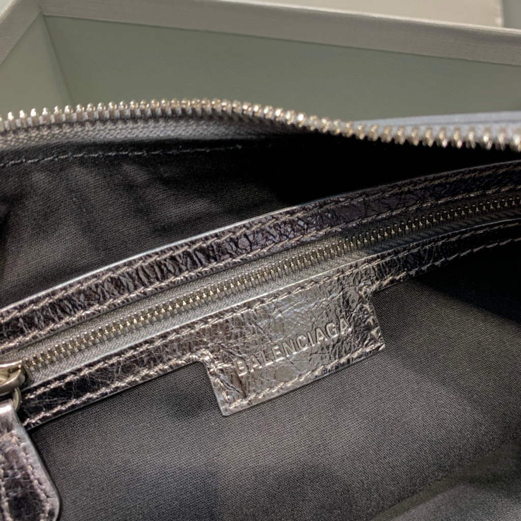 Balenciaga 67130723 Women's Le Cagole Small Shoulder Bag Arena lambskin In Silver