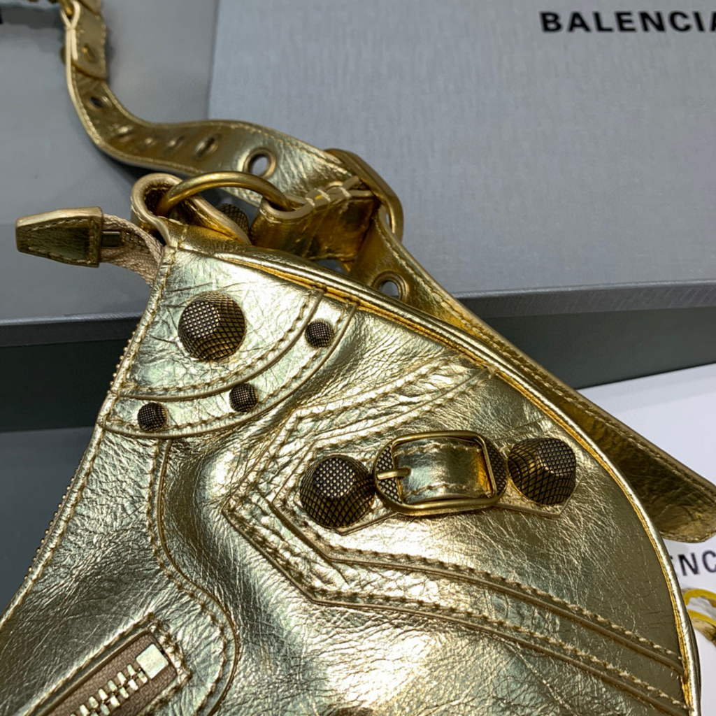 Balenciaga 67130723 Women's Le Cagole Small Shoulder Bag Arena lambskin In Gold