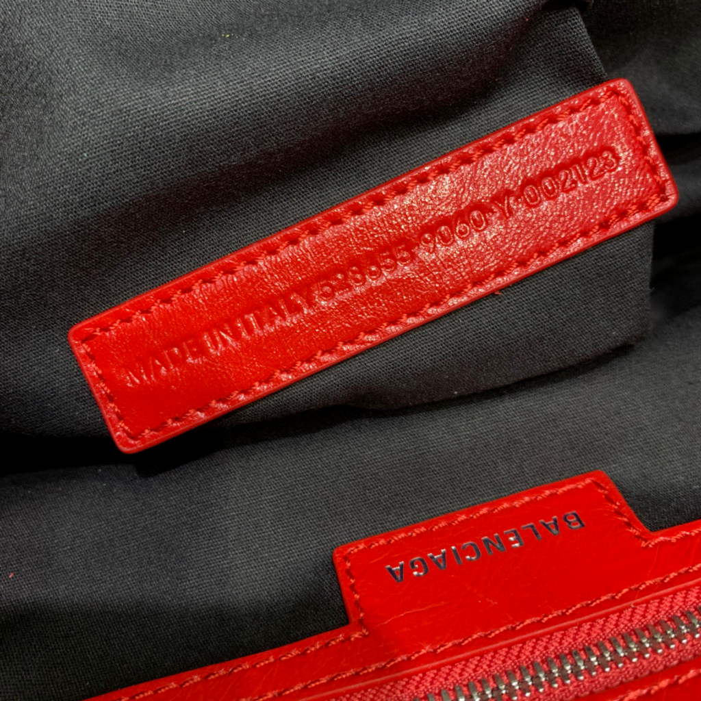 Balenciaga 67130723 Women's Le Cagole Small Shoulder Bag Arena lambskin In Red