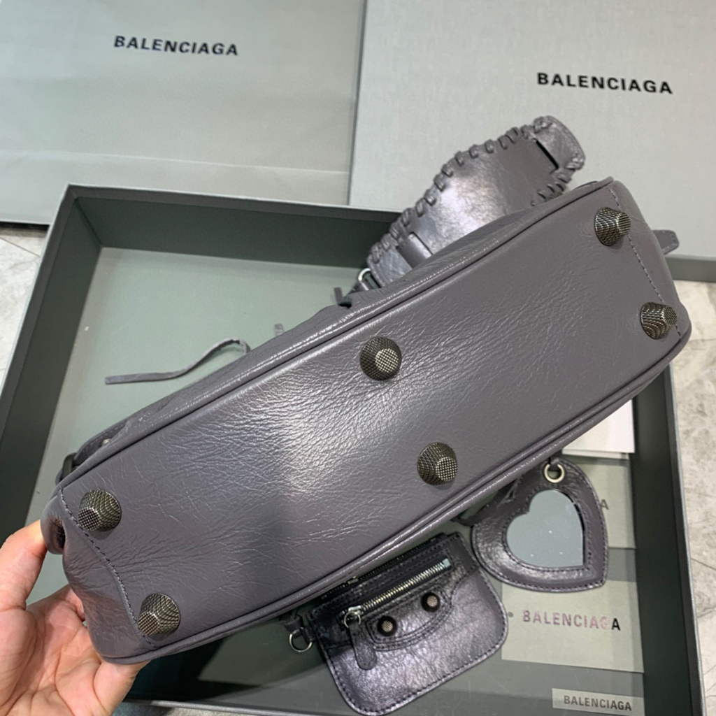 Balenciaga 67130723 Women's Le Cagole Small Shoulder Bag Arena lambskin In Grey