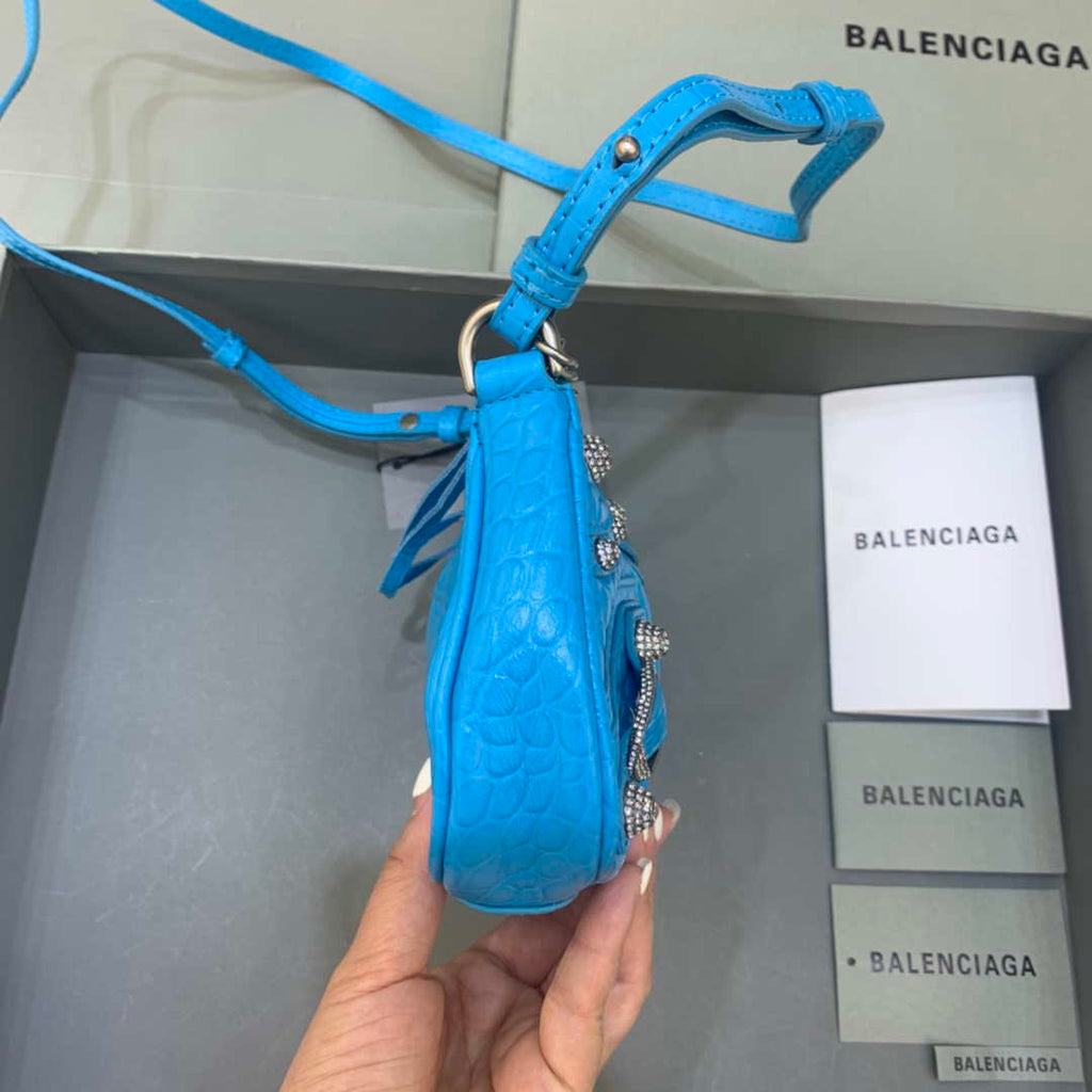 Balenciaga 6940271VG9 Le Cagole Mini Multipouch in Blue Crocodile