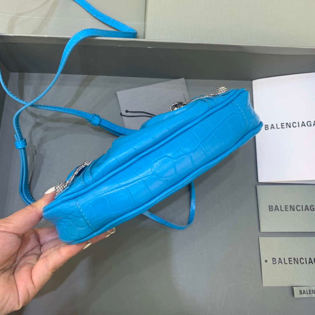 Balenciaga 6940271VG9 Le Cagole Mini Multipouch in Blue Crocodile