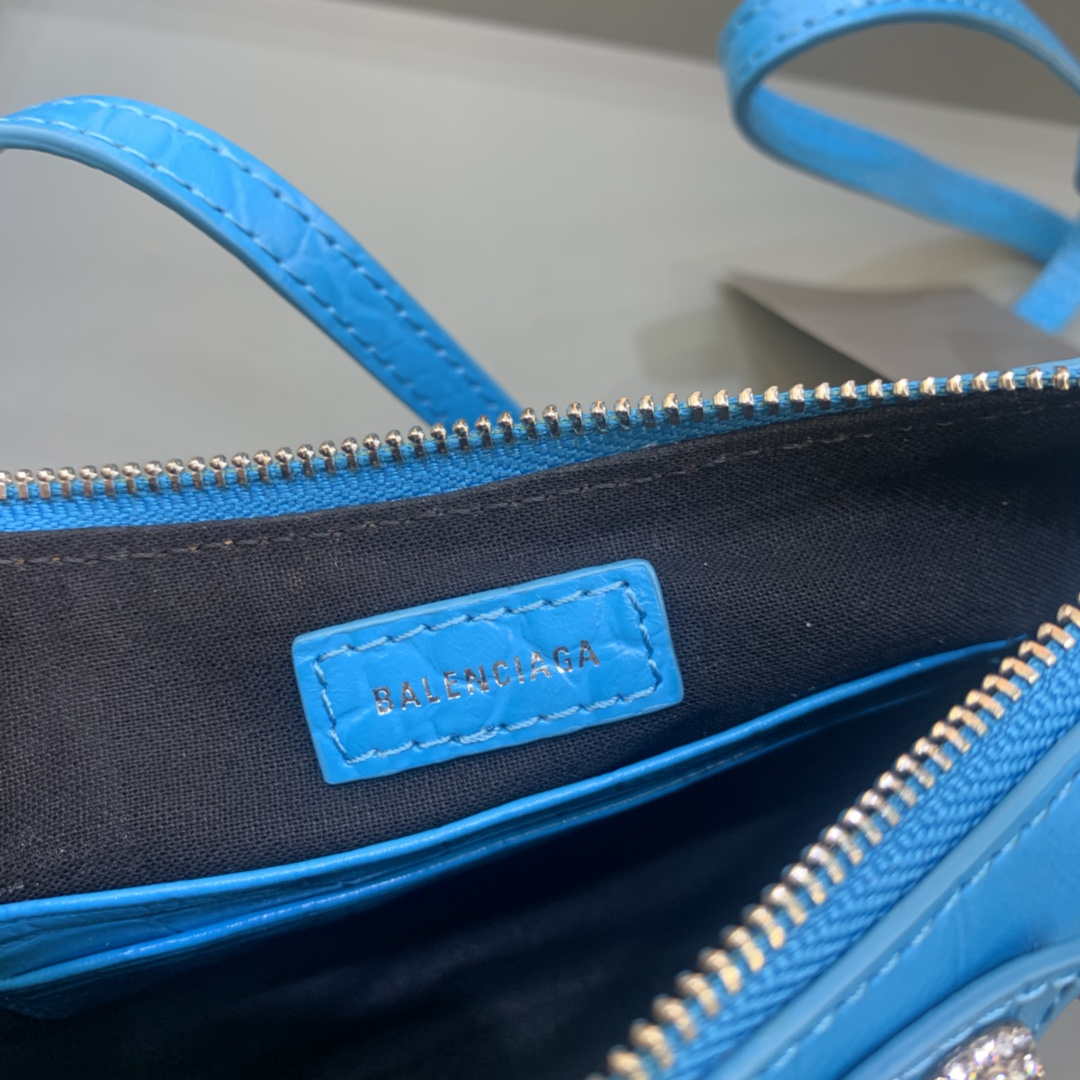 Balenciaga 6940271VG9 Le Cagole Mini Multipouch in Blue Crocodile