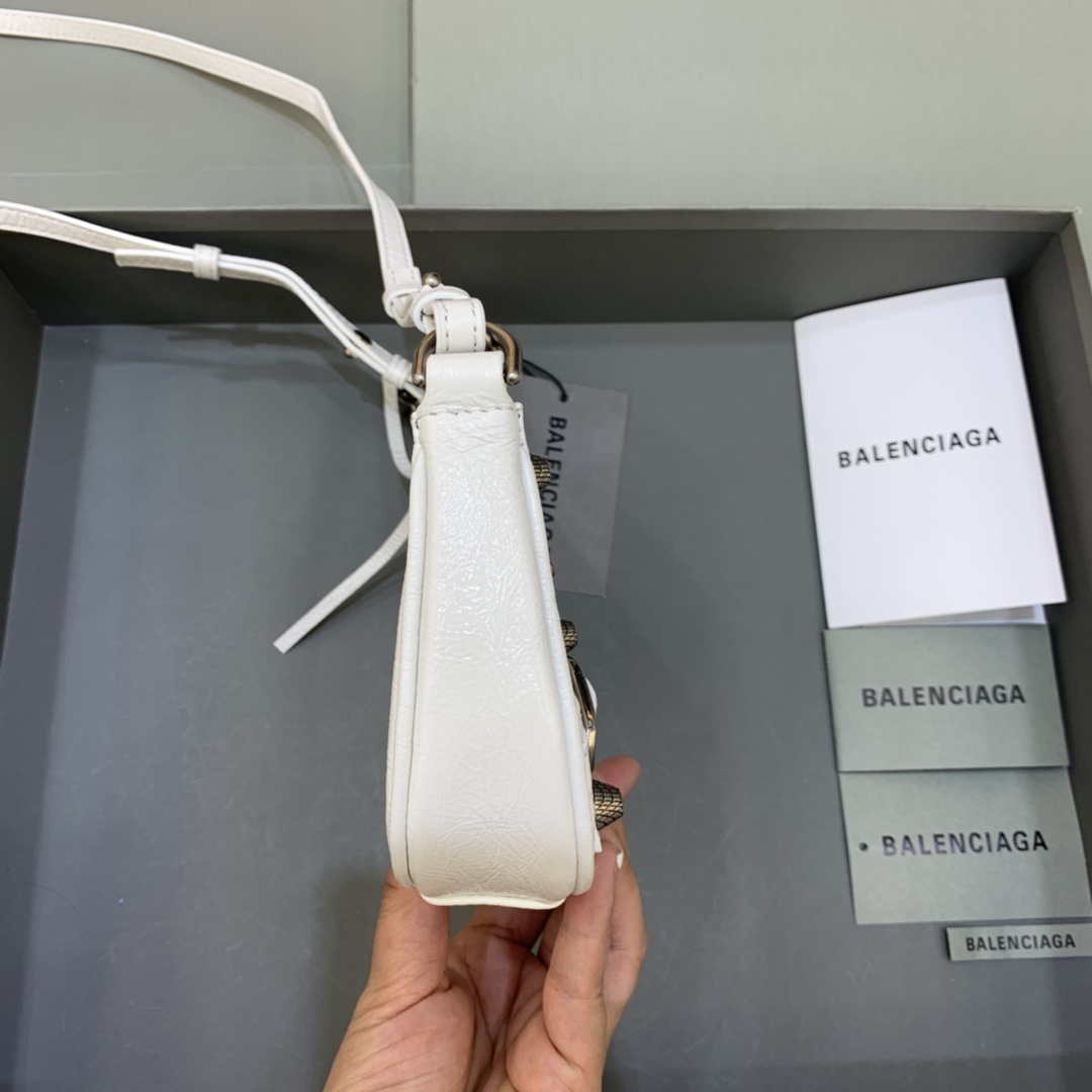 Balenciaga 6940271VG9 Le Cagole Mini Multipouch in White Arena lambskin