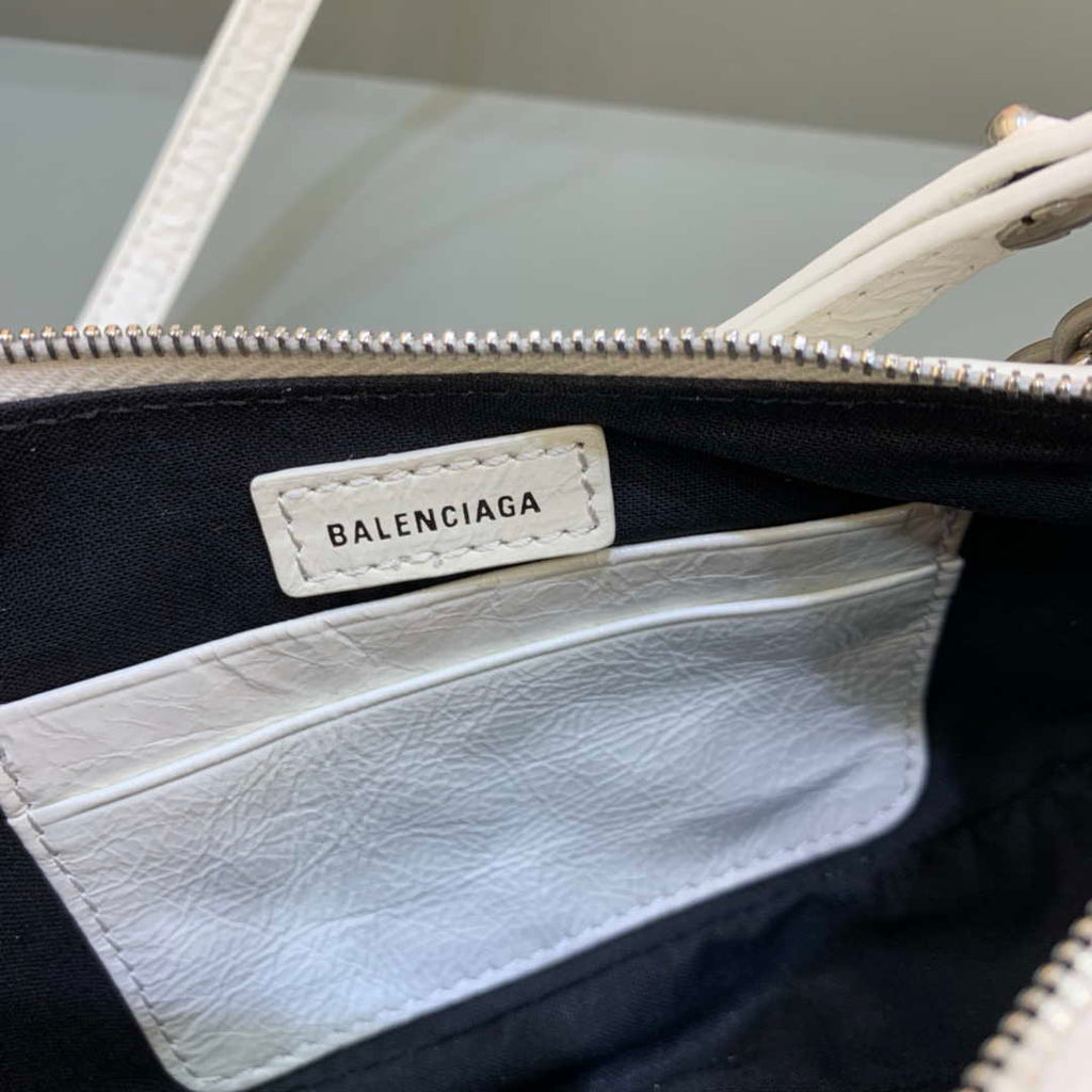 Balenciaga 6940271VG9 Le Cagole Mini Multipouch in White Arena lambskin