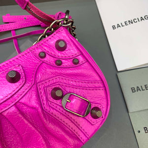 Balenciaga 6940271VG9 Le Cagole Mini Multipouch in Sky Pink Arena lambskin - Default Title - View 5