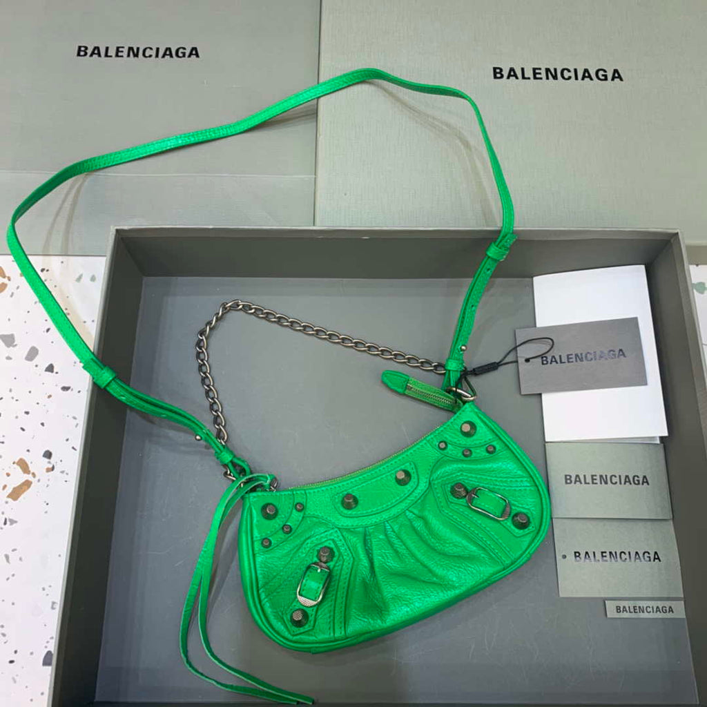 Balenciaga 6940271VG9 Le Cagole Mini Multipouch in Green Arena lambskin