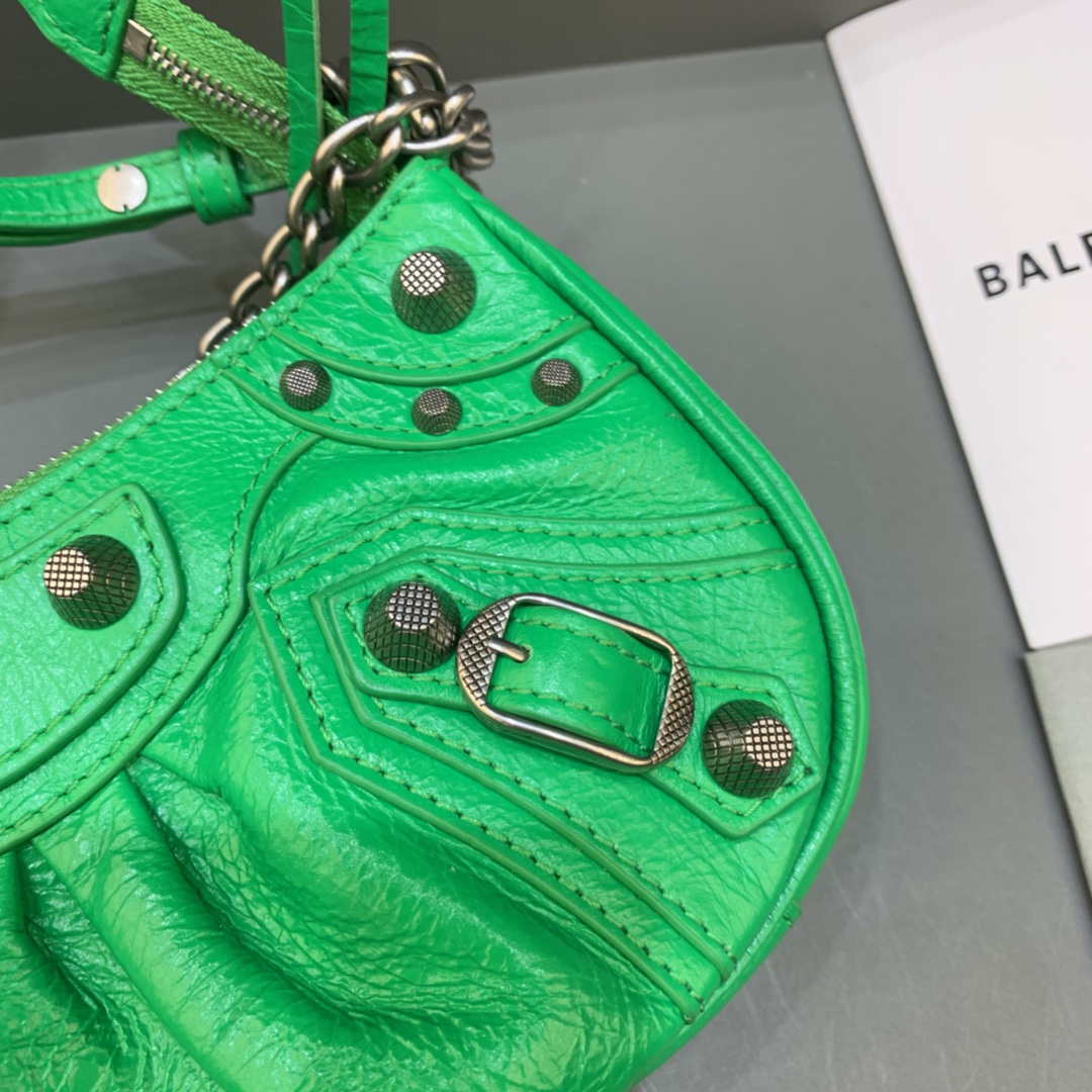 Balenciaga 6940271VG9 Le Cagole Mini Multipouch in Green Arena lambskin