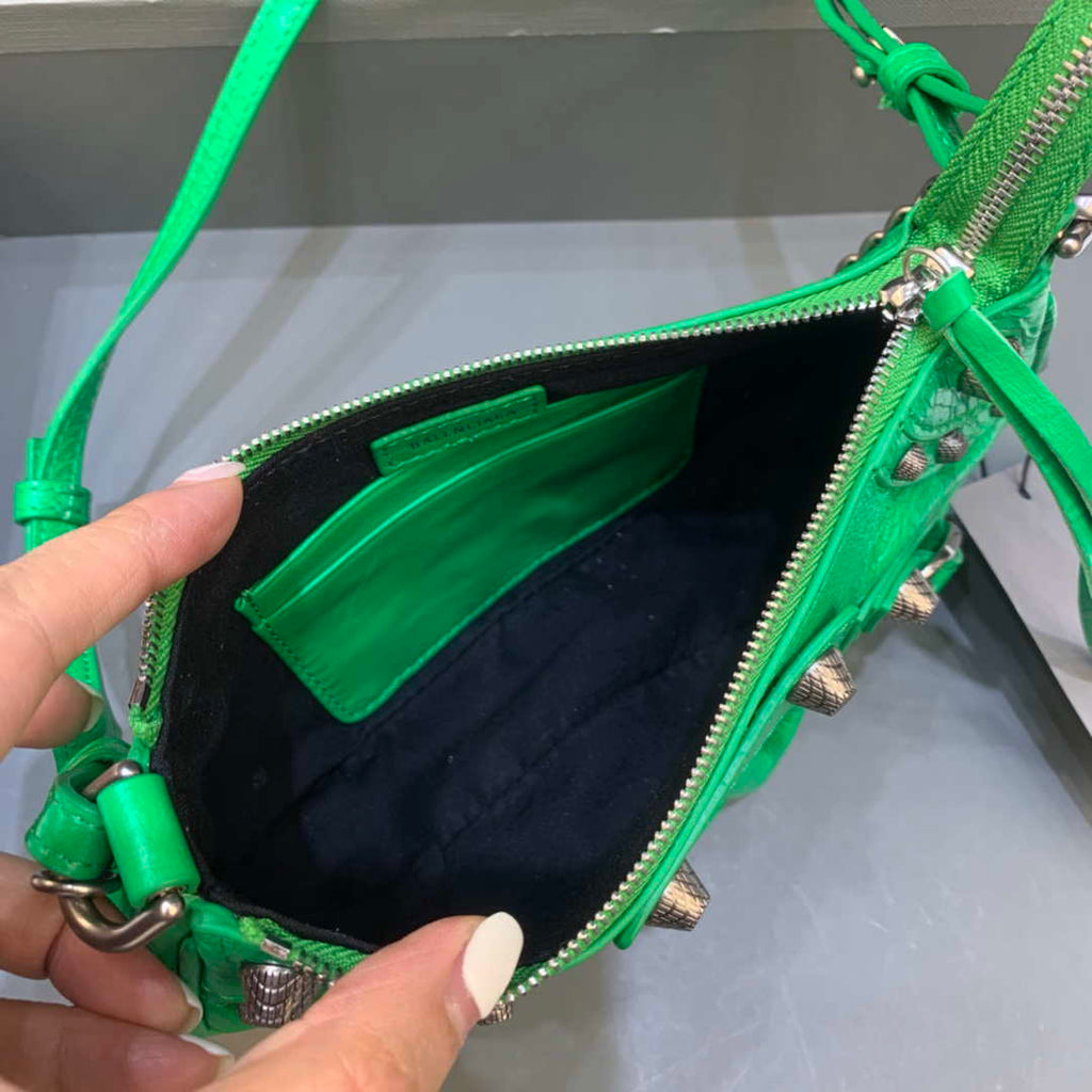 Balenciaga 6940271VG9 Le Cagole Mini Multipouch in Green Arena lambskin