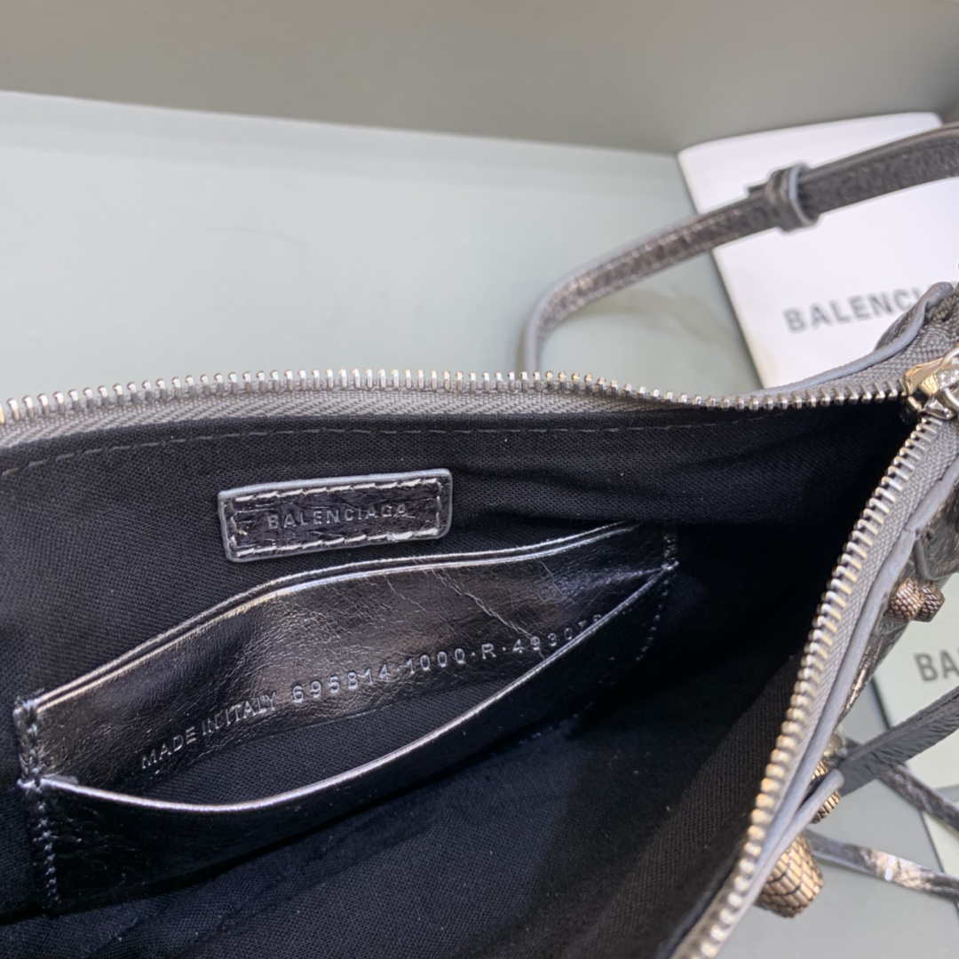 Balenciaga 6940271VG9 Le Cagole Mini Multipouch in Silver Grey Arena lambskin