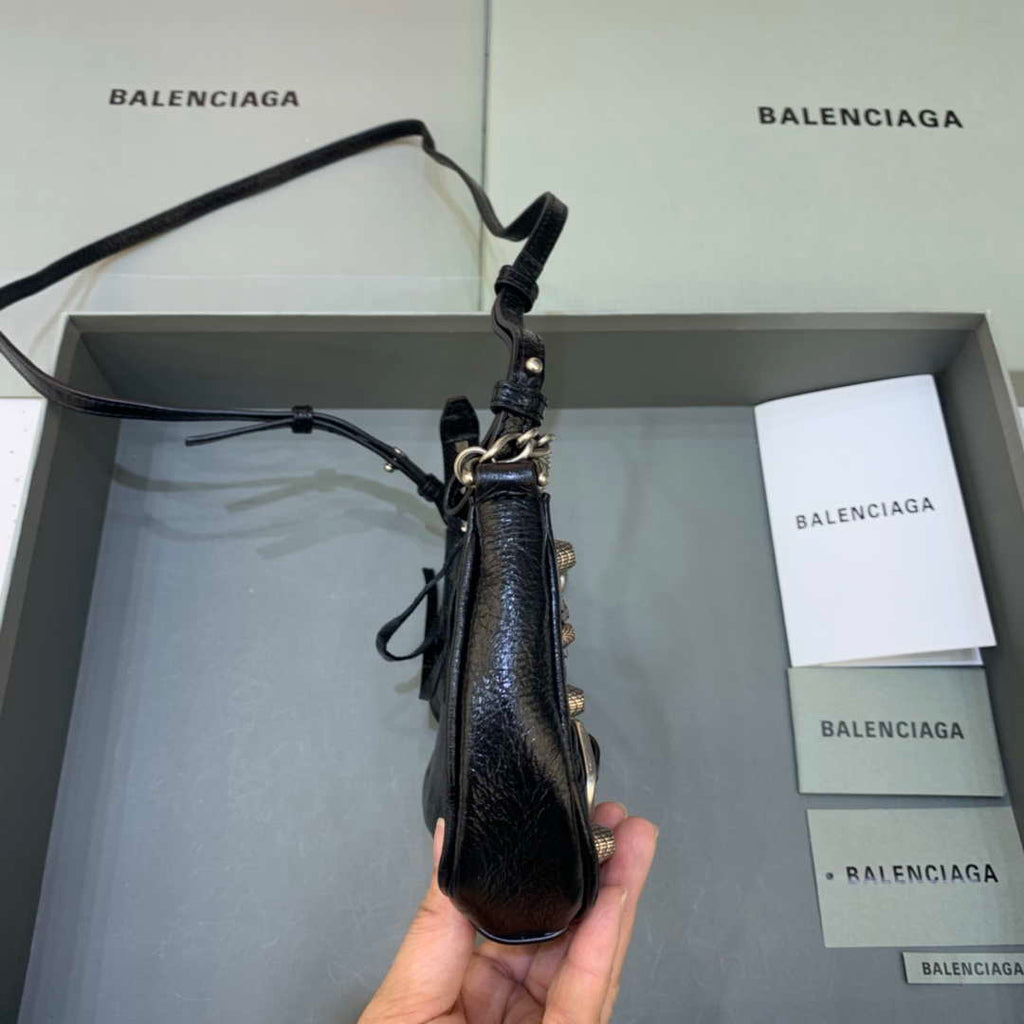 Balenciaga 6940271VG9 Le Cagole Mini Multipouch in black Arena lambskin