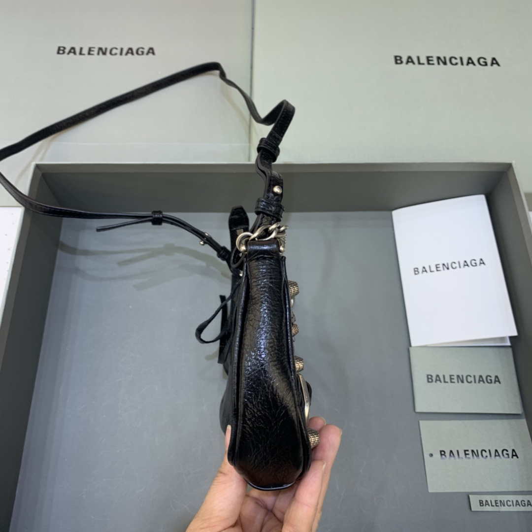 Balenciaga 6940271VG9 Le Cagole Mini Multipouch in black Arena lambskin