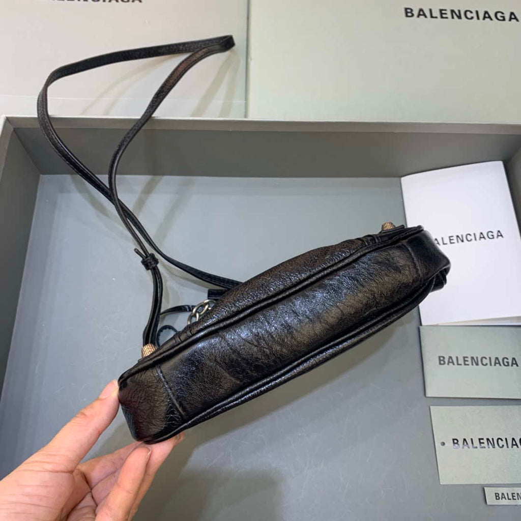 Balenciaga 6940271VG9 Le Cagole Mini Multipouch in black Arena lambskin