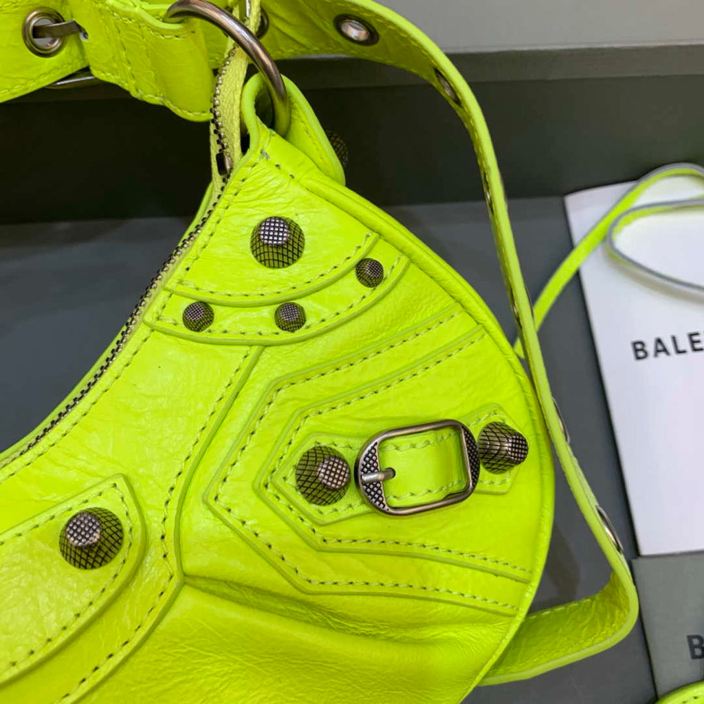 Balenciaga 700940210 Neo Cagole XS Handbag in Lemon Yellow lambskin