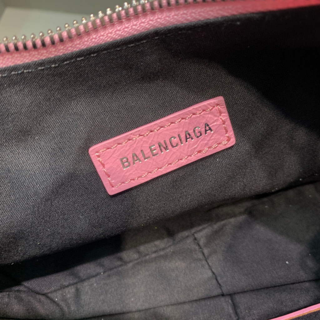 Balenciaga 700940210 Women's Neo Cagole XS Handbag in Pink Arena lambskin
