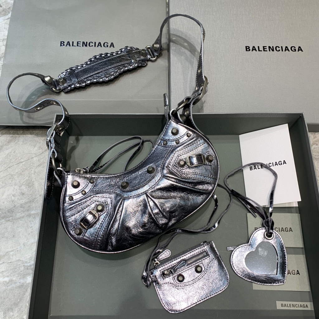 Balenciaga 700940210 Women's Neo Cagole XS Handbag in silver Arena lambskin