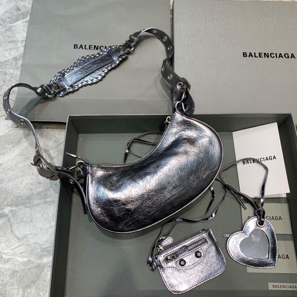 Balenciaga 700940210 Women's Neo Cagole XS Handbag in silver Arena lambskin
