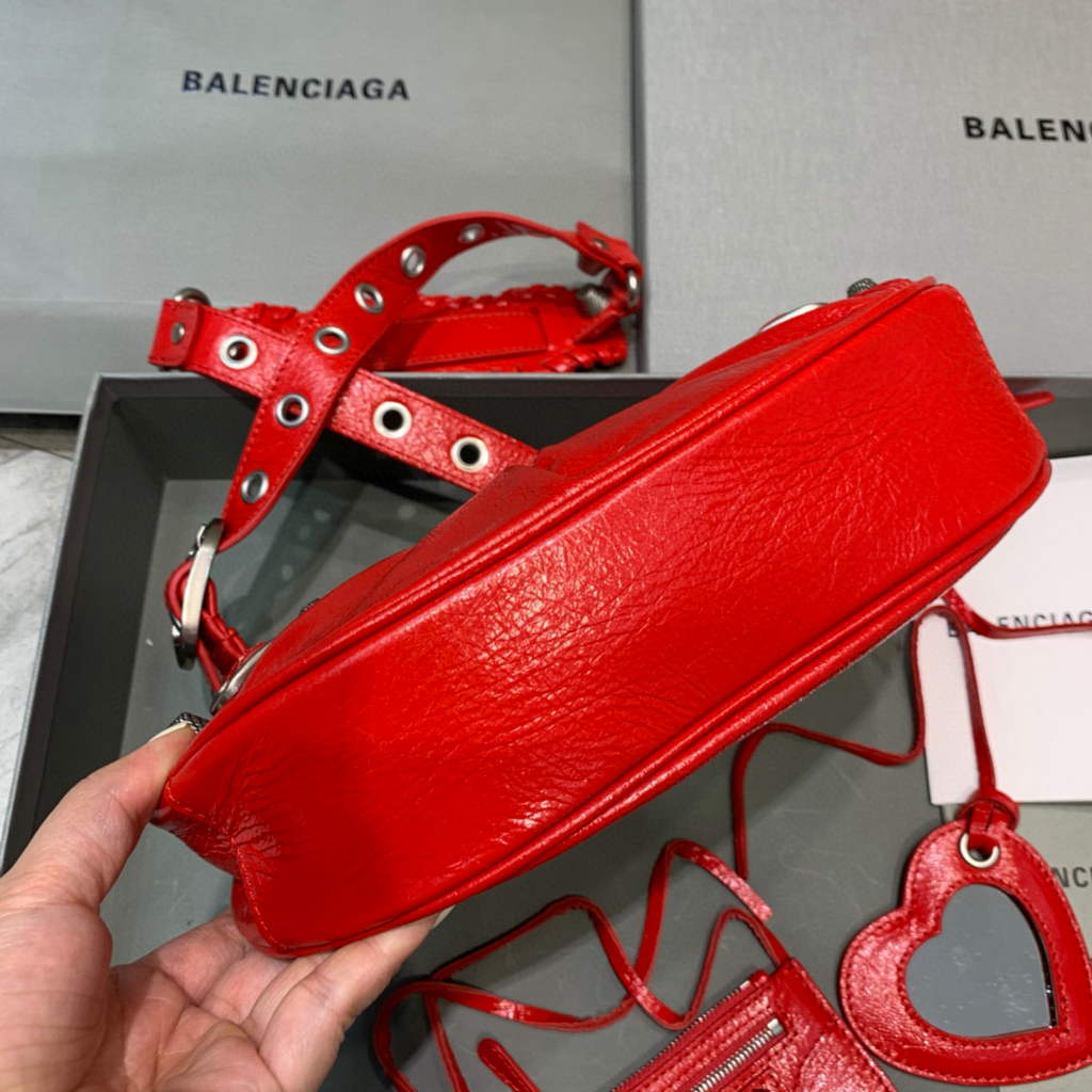 Balenciaga 700940210 Women's Neo Cagole XS Handbag in Red Arena lambskin