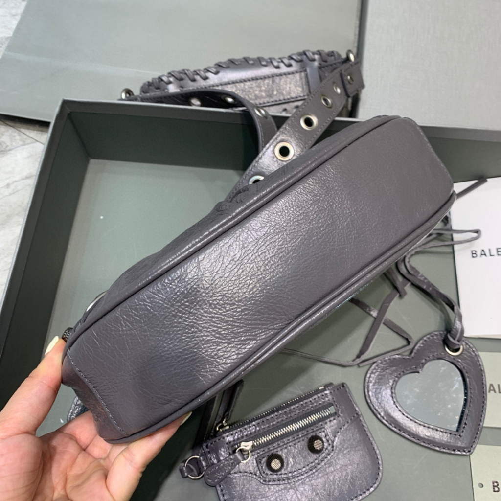 Balenciaga 700940210 Women's Neo Cagole XS Handbag in Grey Arena lambskin