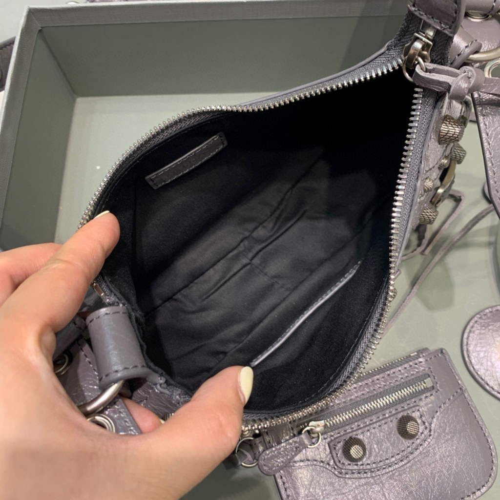 Balenciaga 700940210 Women's Neo Cagole XS Handbag in Grey Arena lambskin