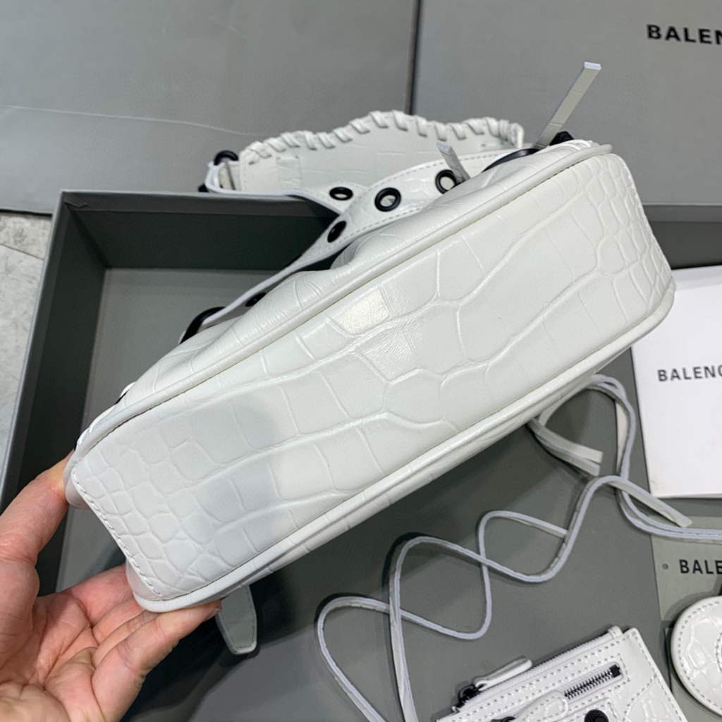 Balenciaga 700940210 Women's Neo Cagole XS Handbag in White Crocodile lambskin