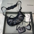 Balenciaga 700940210 Women's Neo Cagole XS Handbag in Black Crocodile lambskin