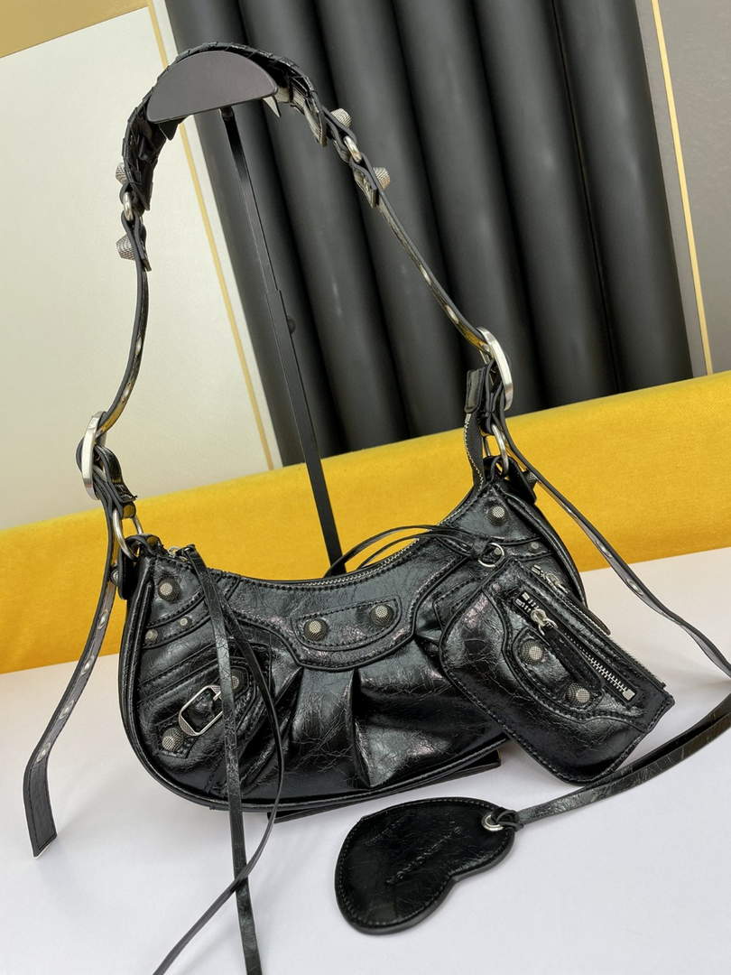 Balenciaga 700940210 Women's Neo Cagole Xs Handbag In Black
