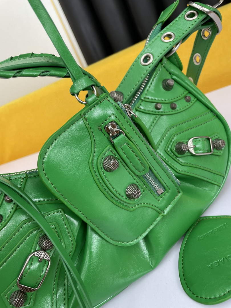 Balenciaga 700940210 Women's Neo Cagole Xs Handbag In Green