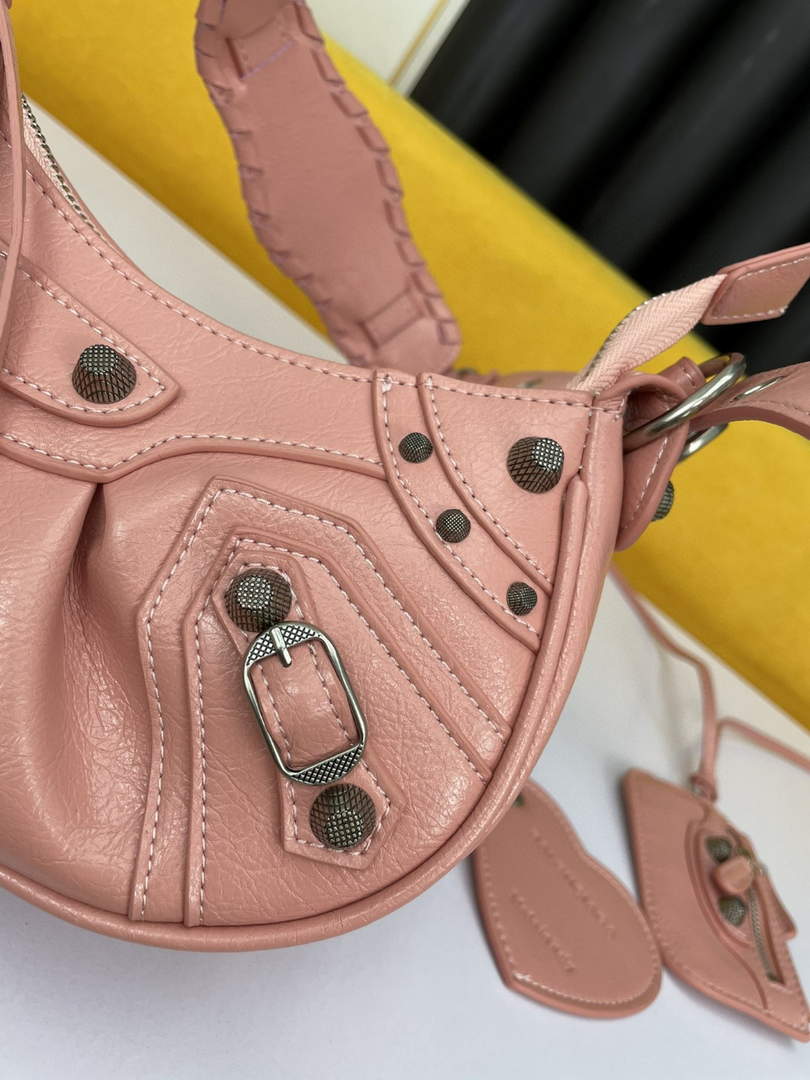 Balenciaga 700940210 Women's Neo Cagole Xs Handbag In Pink