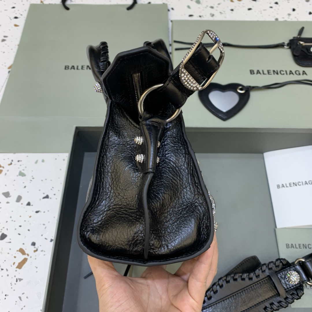 Balenciaga 700940210B Neo Cagole City Handbag in black Arena Lambskin