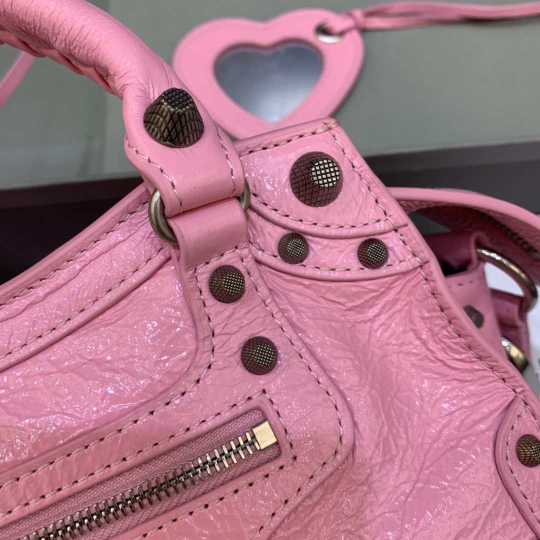 Balenciaga 700940210B Neo Cagole City Handbag in Pink Arena Lambskin
