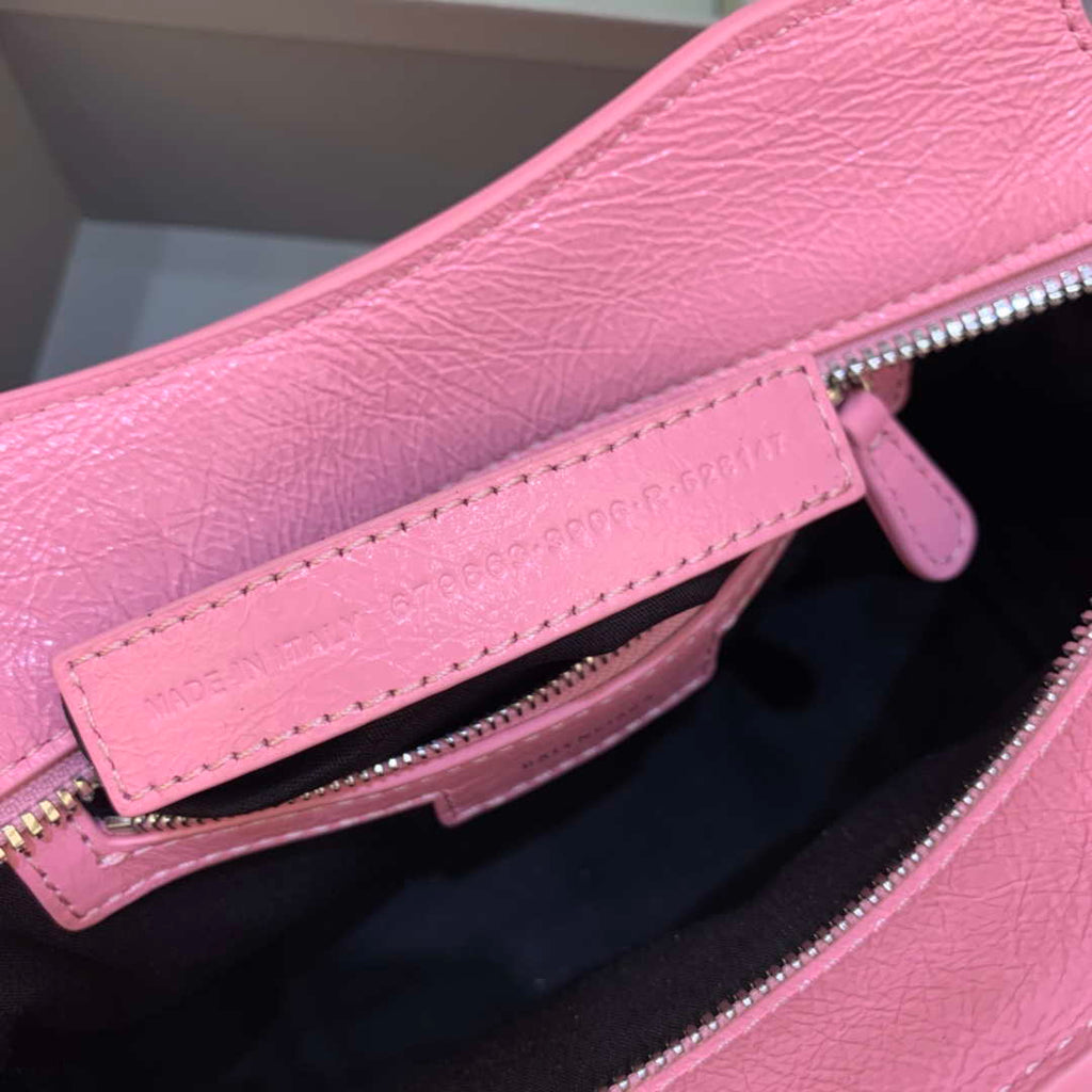 Balenciaga 700940210B Neo Cagole City Handbag in Pink Arena Lambskin