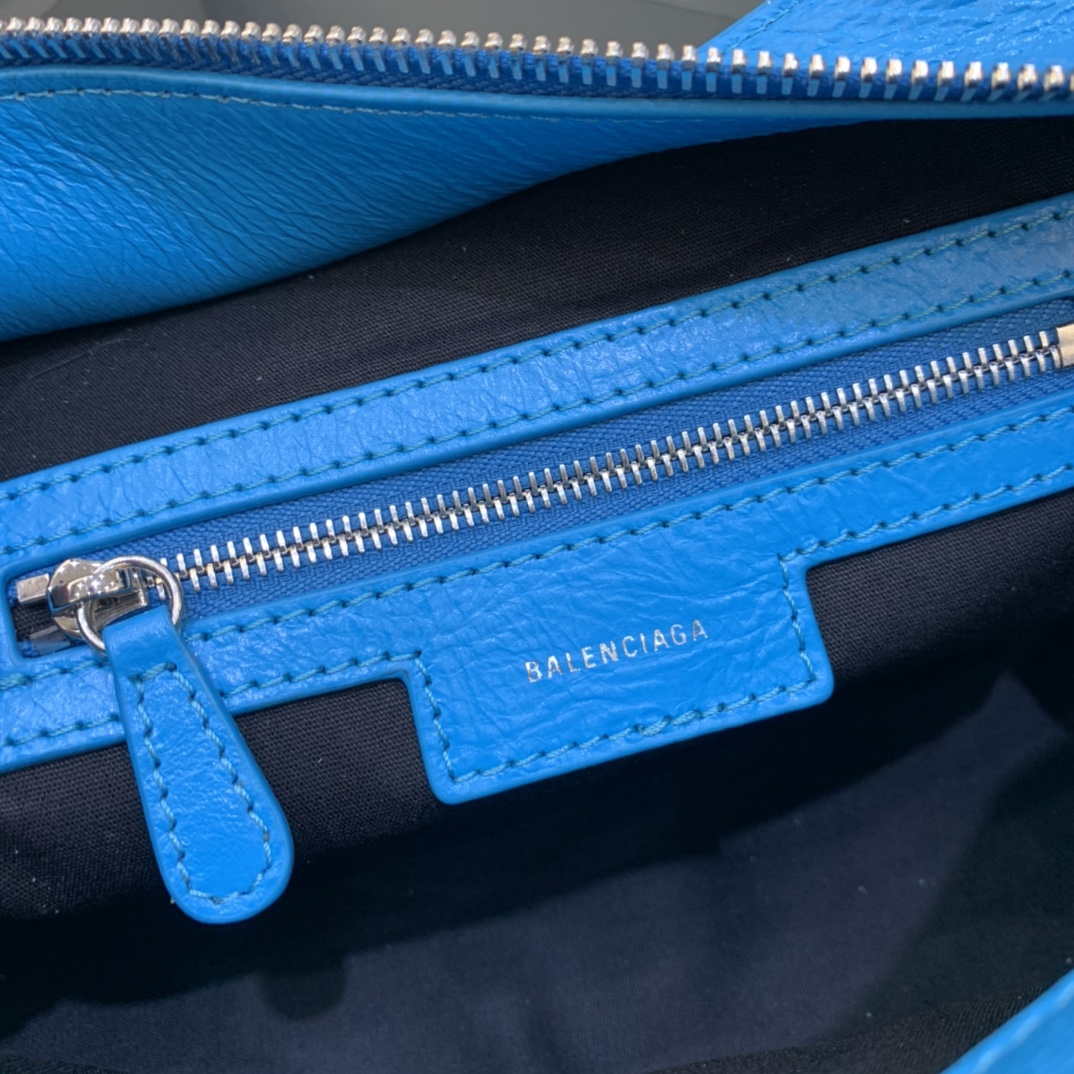Balenciaga 700940210B Neo Cagole City Handbag in Sky blue Arena Lambskin