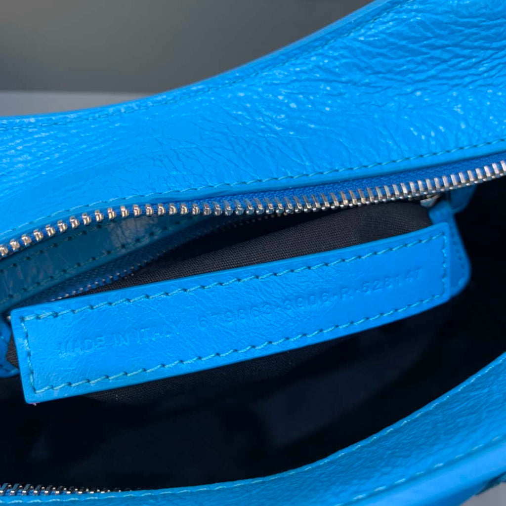 Balenciaga 700940210B Neo Cagole City Handbag in Sky blue Arena Lambskin