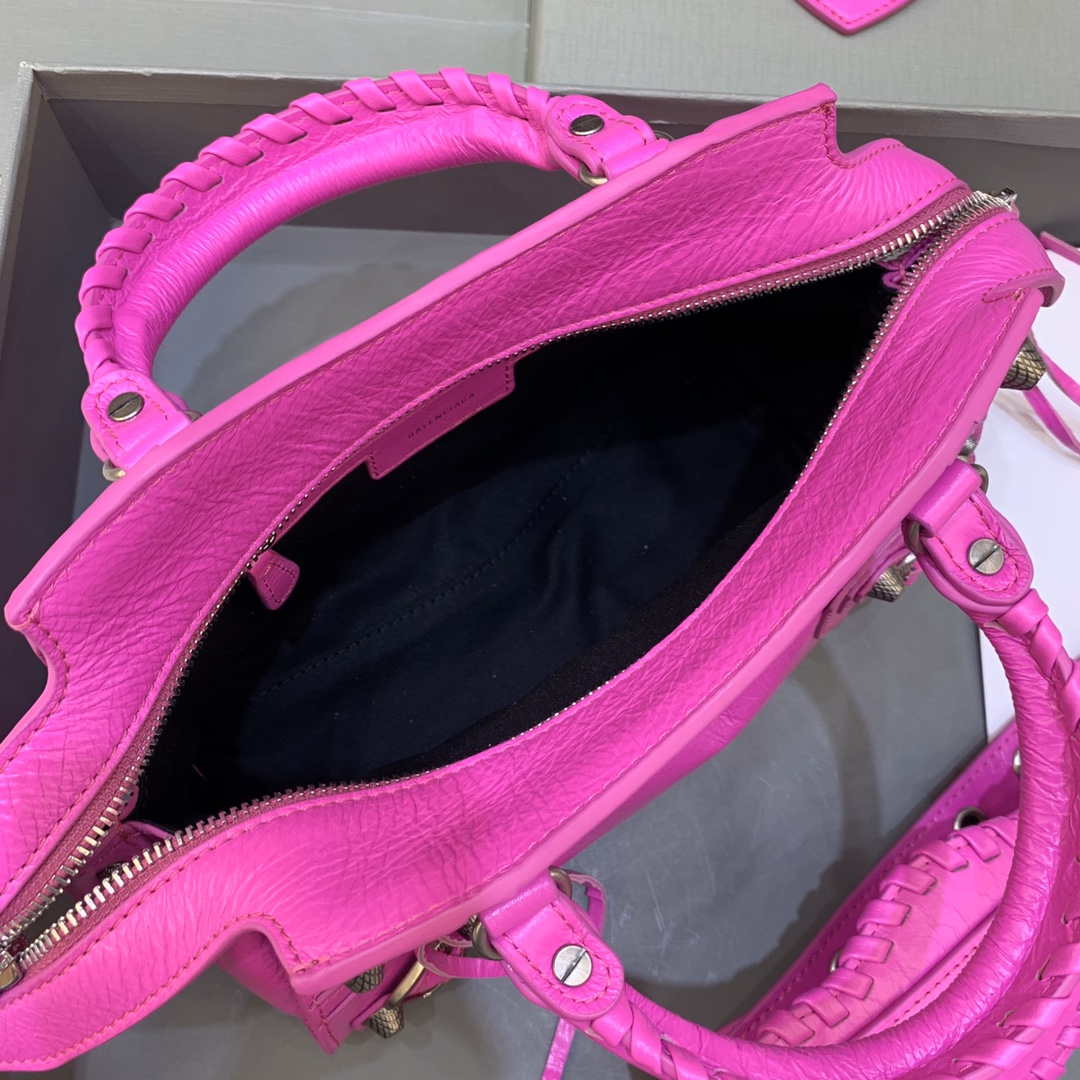 Balenciaga 700940210B Neo Cagole City Handbag in Sky Pink Arena Lambskin
