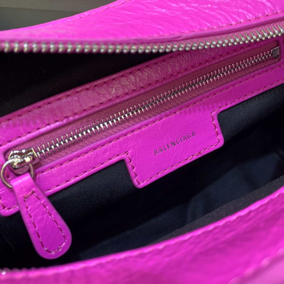 Balenciaga 700940210B Neo Cagole City Handbag in Sky Pink Arena Lambskin