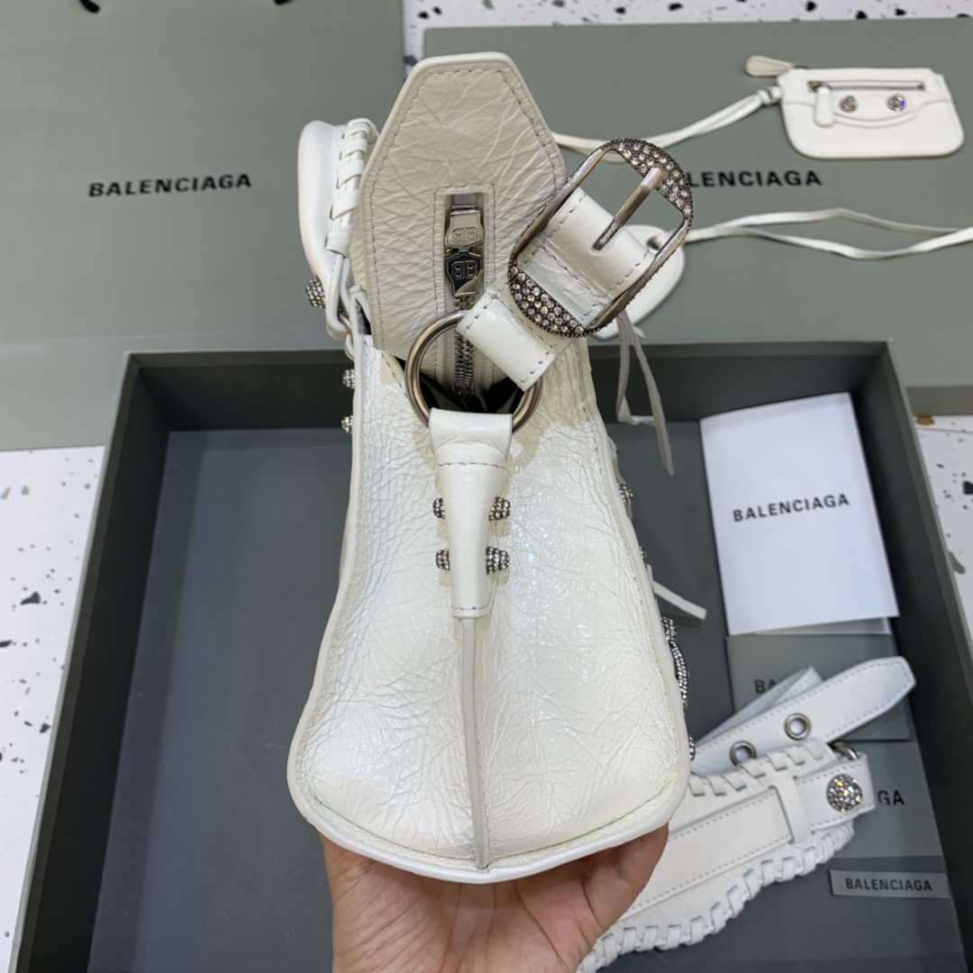 Balenciaga 700940210B Neo Cagole City Handbag in white Arena Lambskin