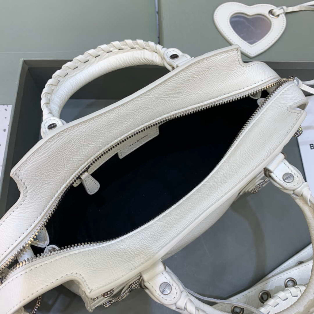 Balenciaga 700940210B Neo Cagole City Handbag in white Arena Lambskin